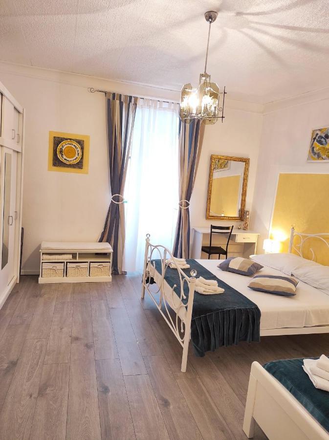 Apartman Plasse Rijeka Exterior photo